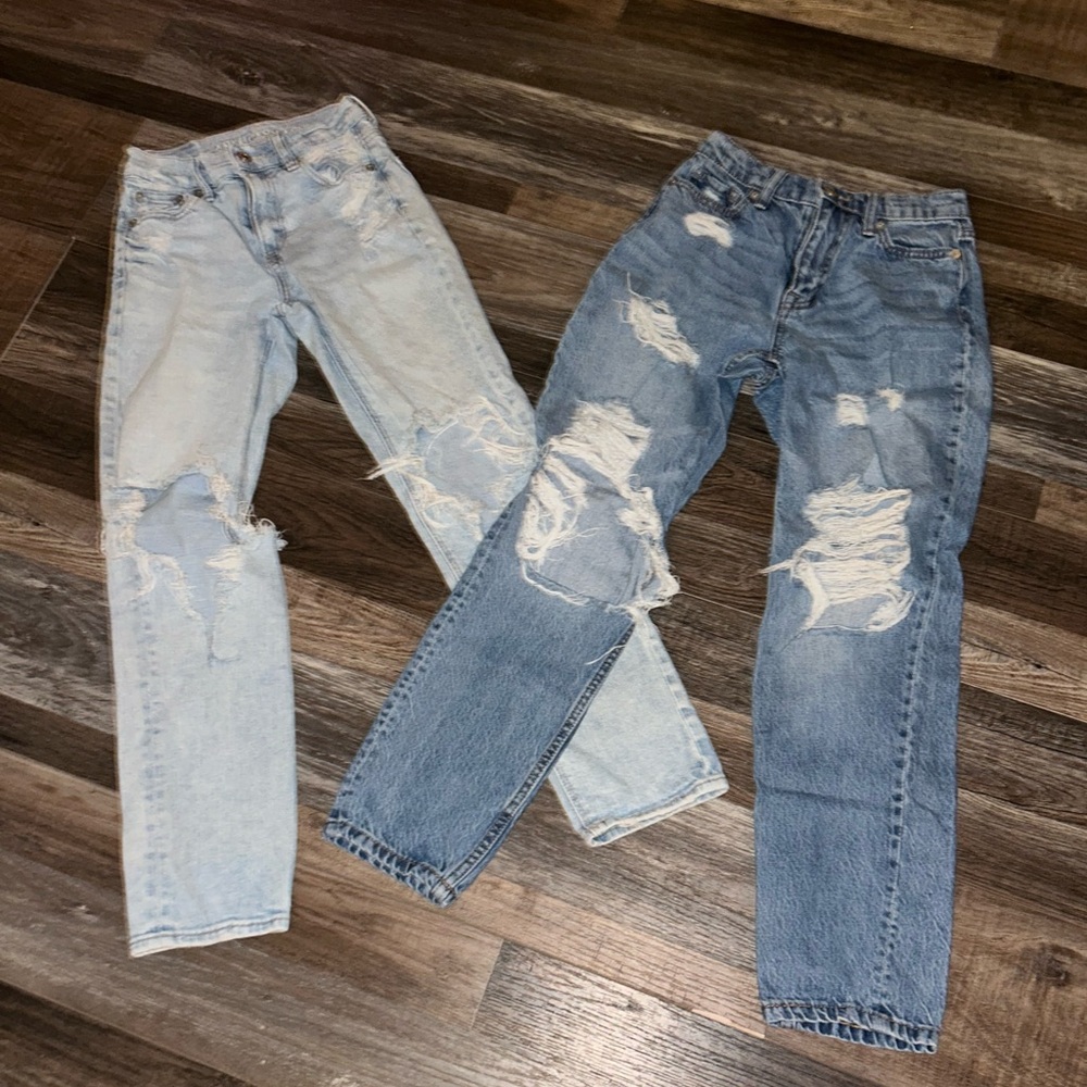 50%offw❤️Lot of 2 pair Aeropostale and AE  jean 00- 000 118